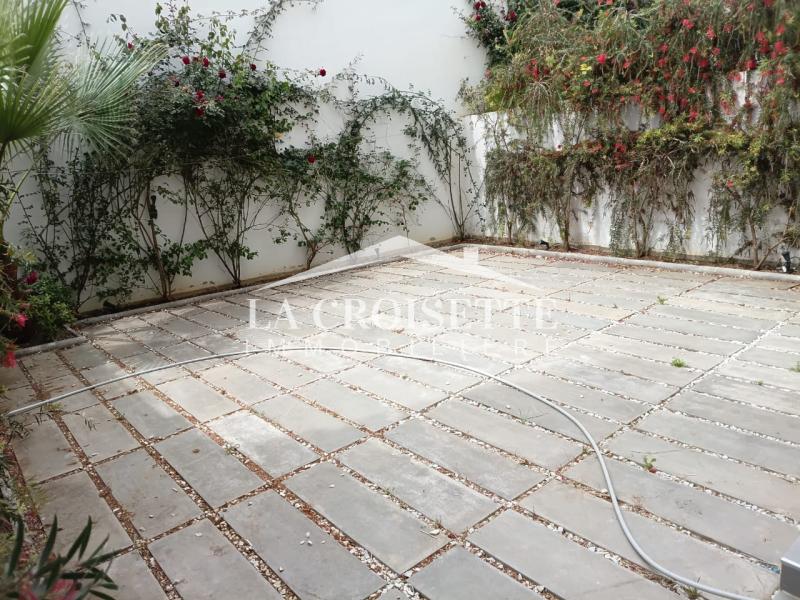 Appartement S+2 meublé avec piscine à Gammarth